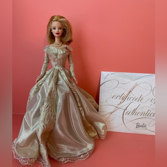 Golden Anniversary Barbie Limited Edition for Toys R Us 50th Anniversary - Picture 1 of 4